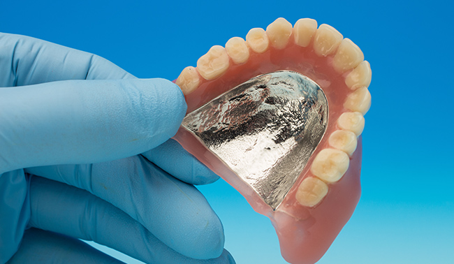 自費診療の入れ歯